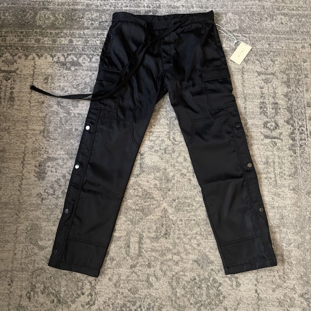 Mnml Black SNAP ZIPPER II CARGO PANTS Size 33 Mens